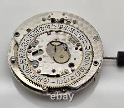 Breitling Automatic Chronograph Movement ETA 2892 Dubois Depraz module 3, 6, 9