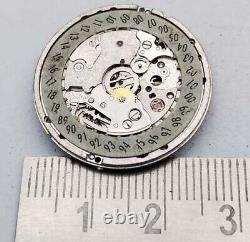 ETA-2892/2 Automatic Non Working Watch Movement For Parts & Repair Work O-1690